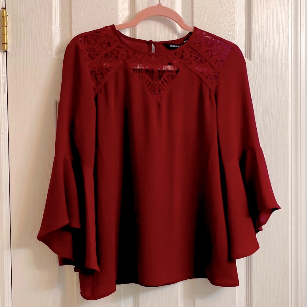 NWT 41 Hawthorne Top